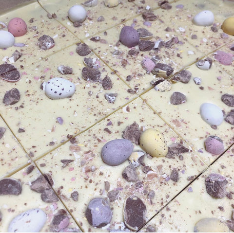 Mini Egg Traybake